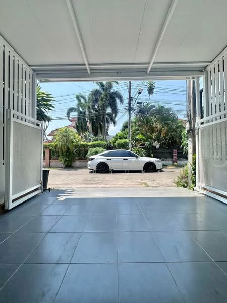 หมู่บ้านปาร์ควิลเลจ, Chon Buri (Pattaya), Nong Pla Lai, Bang Lamung (Pattaya), Chon Buri (Pattaya), 2 Bedrooms, 80 sqm, Townhouse For Sale, by Ratchanon Promin, 500250063 - DDproperty.com