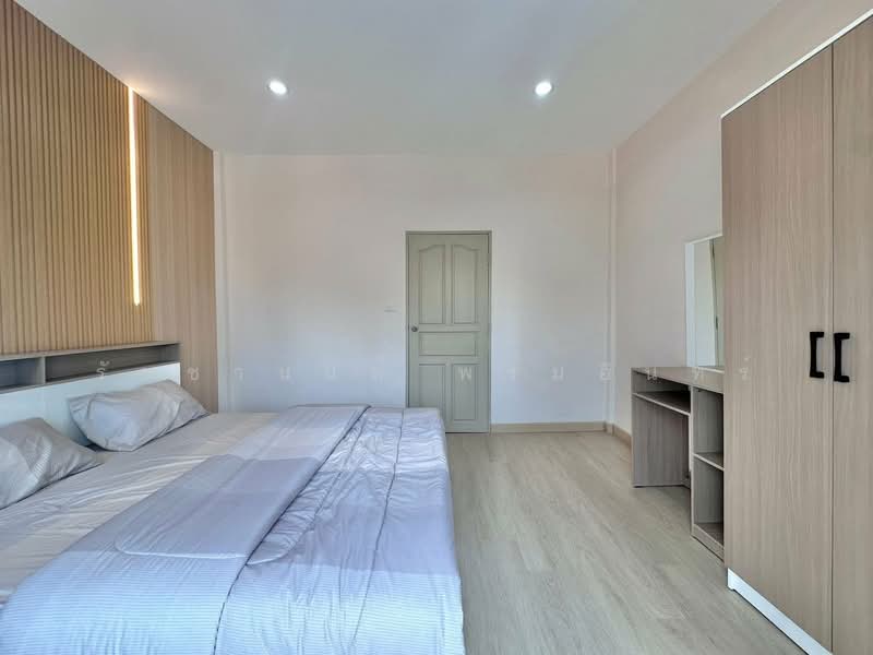 หมู่บ้านปาร์ควิลเลจ, Chon Buri (Pattaya), Nong Pla Lai, Bang Lamung (Pattaya), Chon Buri (Pattaya), 2 Bedrooms, 80 sqm, Townhouse For Sale, by Ratchanon Promin, 500250063 - DDproperty.com