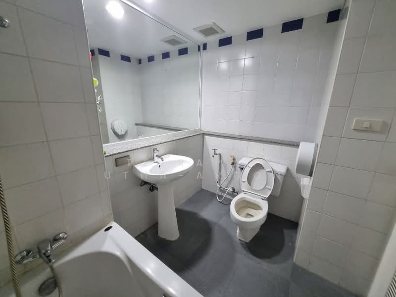 Baan Nonzee, Bangkok, 33 Chan Rd, Chong Nonsi, Yan Nawa, Bangkok, 1 Bedroom, 45 sqm, Condo For Sale, by Teerapat Utha-aroon, 500250101 - DDproperty.com