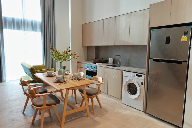 The Lofts Silom, Bangkok, Pramuan Road, Silom, Bang Rak, Bangkok, 2 Bedrooms, 73 sqm, Condo For Rent, by Teerapat Utha-aroon, 500250135 - DDproperty.com