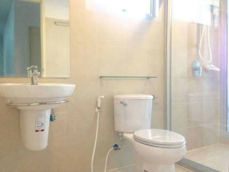 Supalai Park Ekkamai-Thonglor, Bangkok, Petchaburi Road, Bang Kapi, Huai Khwang, Bangkok, 2 Bedrooms, 71 sqm, Condo For Rent, by Teerapat Utha-aroon, 500250154 - DDproperty.com