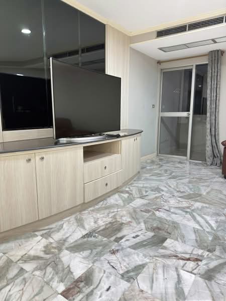 Witthayu Complex, Bangkok, 1673 New Petchaburi Road, Makkasan, Ratchathewi, Bangkok, 3 Bedrooms, 135 sqm, Condo For Rent, by Sarika Saengkam, 500250156 - DDproperty.com