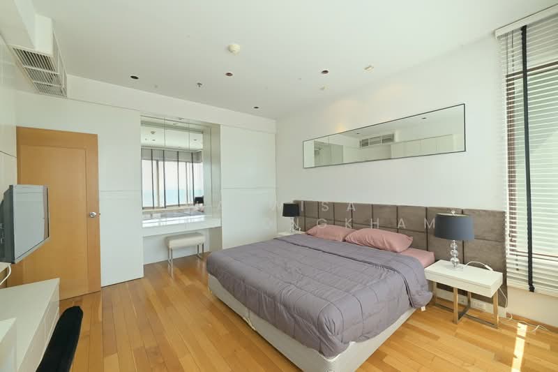 The Emporio Place, Bangkok, 93 Soi Sukhumvit 24, Sukhumvit Road, Khong Tan, Khlong Toei, Bangkok, 1 Bedroom, 65 sqm, Condo For Rent, by Wanwisa Khanthongkham, 500250163 - DDproperty.com