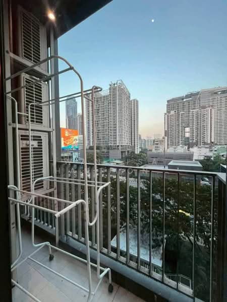 Life Asoke-Rama 9, Bangkok, 626 Asoke-Dindaeng Road, Makkasan, Ratchathewi, Bangkok, 2 Bedrooms, 40 sqm, Condo For Rent, by Wanwisa Khanthongkham, 500250211 - DDproperty.com
