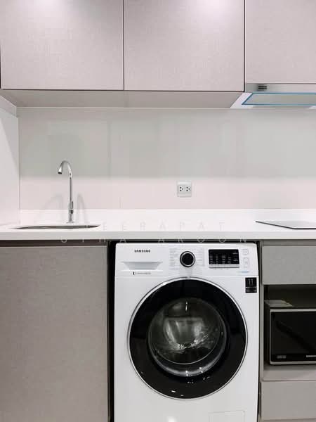 Life Asoke-Rama 9, Bangkok, 626 Asoke-Dindaeng Road, Makkasan, Ratchathewi, Bangkok, 2 Bedrooms, 35 sqm, Condo For Rent, by Teerapat Utha-aroon, 500250238 - DDproperty.com