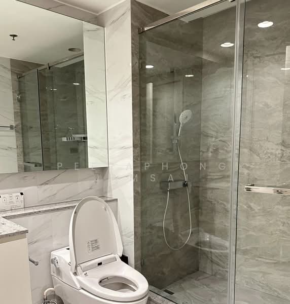 Nusasiri Grand, Bangkok, Soi Sukhumvit 42, Phra Kanong, Khlong Toei, Bangkok, 3 Bedrooms, 136 sqm, Condo For Rent, by Peeraphong Jamsai, 500250251 - DDproperty.com