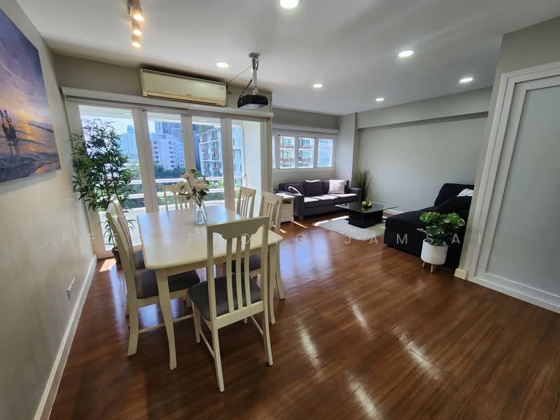 Thonglor Tower, Bangkok, Soi Thonglor, Sukhumvit 55 Road, Khlongtoei Nua, Watthana, Bangkok, 3 Bedrooms, 98 sqm, Condo For Rent, by Peeraphong Jamsai, 500250253 - DDproperty.com