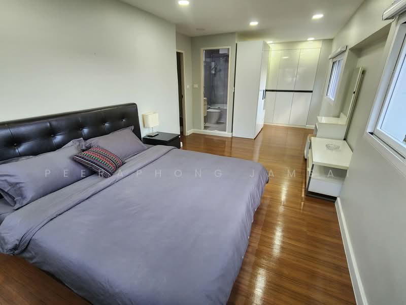 Thonglor Tower, Bangkok, Soi Thonglor, Sukhumvit 55 Road, Khlongtoei Nua, Watthana, Bangkok, 3 Bedrooms, 98 sqm, Condo For Rent, by Peeraphong Jamsai, 500250253 - DDproperty.com