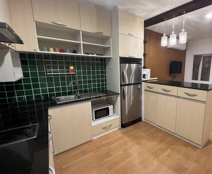 St Louis Grand Terrace : เซ็นต์ห ลุยส์ แกรนด์ เทอเรส, กรุงเทพ, ซอย สาทร 11 S Sathon Rd, ยานนาวา, สาทร, กรุงเทพ, 47 ตร.ม., คอนโด ให้เช่า, โดย Peeraphong Jamsai, 500250259 - DDproperty.com