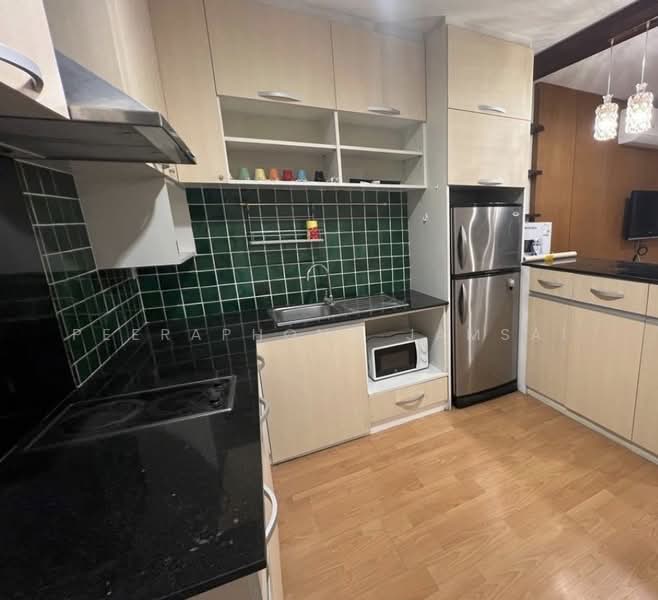 St Louis Grand Terrace : เซ็นต์ห ลุยส์ แกรนด์ เทอเรส, กรุงเทพ, ซอย สาทร 11 S Sathon Rd, ยานนาวา, สาทร, กรุงเทพ, 47 ตร.ม., คอนโด ให้เช่า, โดย Peeraphong Jamsai, 500250259 - DDproperty.com