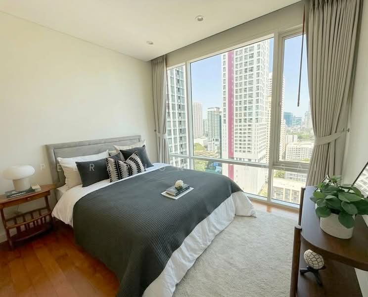 Fullerton Sukhumvit, Bangkok, Sukhumvit Road, Khlong Tan Nua, Watthana, Bangkok, 2 Bedrooms, 96 sqm, Condo For Rent, by Peeraphong Jamsai, 500250288 - DDproperty.com