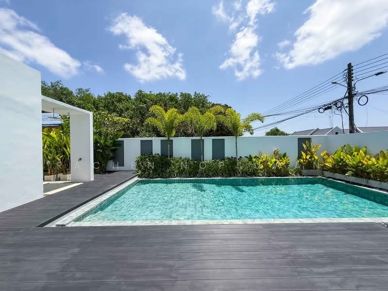 Urgent sale! Pool villa near BIS British International School, Tha Ruea - Koh Kaew area. 3 bedrooms,, Phuket, Ko Kaeo, Muang Phuket, Phuket, 3 Bedrooms, 500 sqm, Villa For Sale, by Rachen Nopsuwan, 500250300 - DDproperty.com