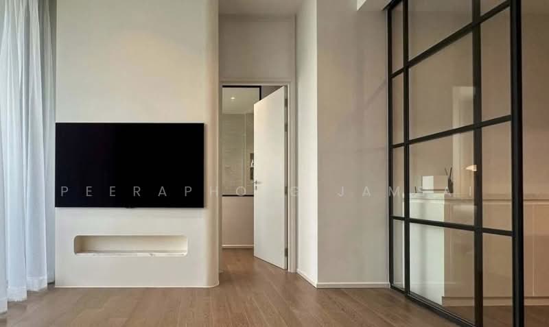 Muniq Langsuan, Bangkok, Soi Tonson, Lumphini, Pathum Wan, Bangkok, 1 Bedroom, 65 sqm, Condo For Sale, by Peeraphong Jamsai, 500250306 - DDproperty.com