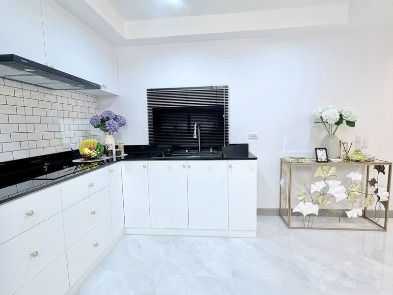 บ้านเดี่ยวสองชั้นสร้างใหม่ มาบสอง-หนองใหญ่ 2, Chon Buri (Pattaya), Bang Lamung, Bang Lamung (Pattaya), Chon Buri (Pattaya), 3 Bedrooms, 151 sqm, Townhouse For Sale, by Ratchanon Promin, 500250315 - DDproperty.com