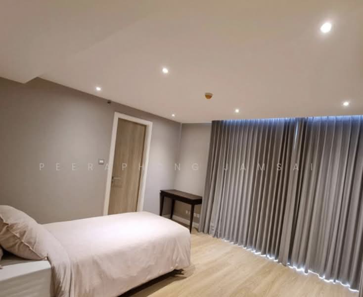 H Sukhumvit 43, Bangkok, 28 Sukhumvit 34 Road, Khlong Tan Nua, Watthana, Bangkok, 4 Bedrooms, 238 sqm, Condo For Sale, by Peeraphong Jamsai, 500250318 - DDproperty.com