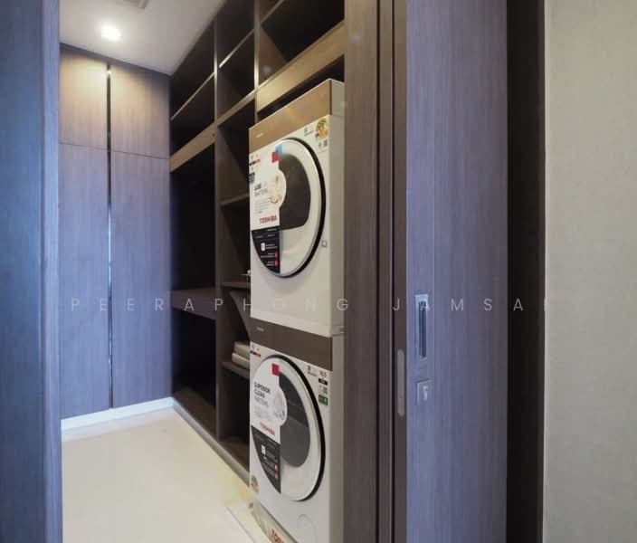 Q1 Sukhumvit, Bangkok, 1 Sukhumvit Road, Khlong Toei, Khlong Toei, Bangkok, 3 Bedrooms, 148 sqm, Condo For Rent, by Peeraphong Jamsai, 500250339 - DDproperty.com