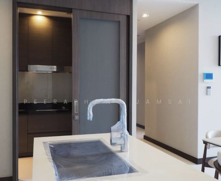 Q1 Sukhumvit, Bangkok, 1 Sukhumvit Road, Khlong Toei, Khlong Toei, Bangkok, 3 Bedrooms, 148 sqm, Condo For Rent, by Peeraphong Jamsai, 500250339 - DDproperty.com