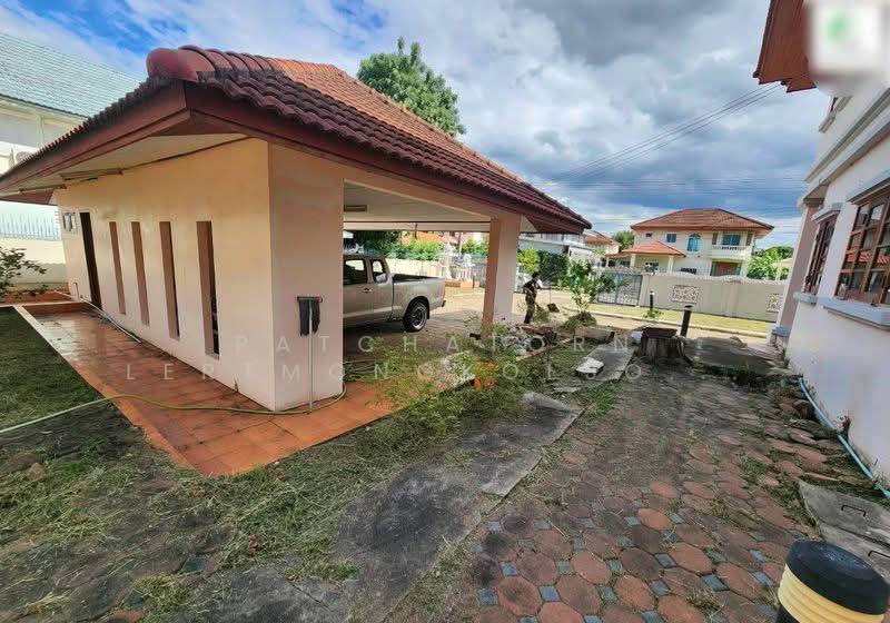 เมืองเอกโครงการ 5 ซอยเอกรัตน์10 ถนนพหลโยธิน87 ตำบลหลักหก อำเภอเมืองปทุมธานี 12000, Pathum Thani, พหลโยธิน, Lak Hok, Muang Pathum Thani, Pathum Thani, 3 Bedrooms, 280 sqm, Single Detached House For Sale, by Patchatorn Lertmongkolsomchok, 500250375 - DDproperty.com