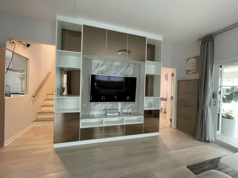 Villaggio Rangsit - Klong 2 : วิลลาจจิโอ รังสิต - คลอง 2, ปทุมธานี, ซอยรังสิต - นครนายก 31 ถนนรังสิต - นครนายก, คลองสอง, คลองหลวง, ปทุมธานี, 200 ตร.ม., บ้านเดี่ยว ขาย, โดย ปภาดา อัครเกียรติภูมิ, 500250389 - DDproperty.com