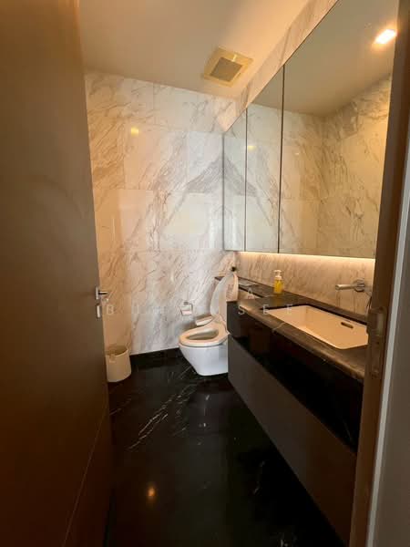 Saladaeng One, Bangkok, Sala Daeng 1 Alley, Silom, Bang Rak, Bangkok, 4 Bedrooms, 225 sqm, Condo For Rent, by Natta Buromsee, 500250391 - DDproperty.com