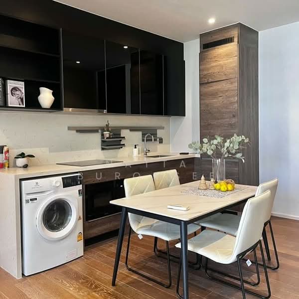 Muniq Langsuan, Bangkok, Soi Tonson, Lumphini, Pathum Wan, Bangkok, 2 Bedrooms, 86 sqm, Condo For Rent, by Natta Buromsee, 500250397 - DDproperty.com