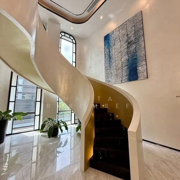 Muniq Langsuan : มิวนีค หลังสวน, กรุงเทพ, ซอยต้นสน, ลุมพินี, ปทุมวัน, กรุงเทพ, 86 ตร.ม., คอนโด ให้เช่า, โดย Natta Buromsee, 500250397 - DDproperty.com