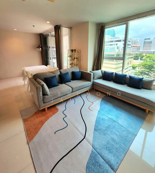 Sukhumvit Living Town, Bangkok, 299 Sukhumvit 21 Road, Khlongtoei Nua, Watthana, Bangkok, 2 Bedrooms, 66 sqm, Condo For Rent, by Peeraphong Jamsai, 500250424 - DDproperty.com