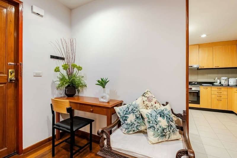 Mona Suites Serviced Apartments, Bangkok, Sukhumvit 31, Khlong Tan Nua, Watthana, Bangkok, 3 Bedrooms, 265 sqm, Apartment For Rent, by Natta Buromsee, 500250445 - DDproperty.com