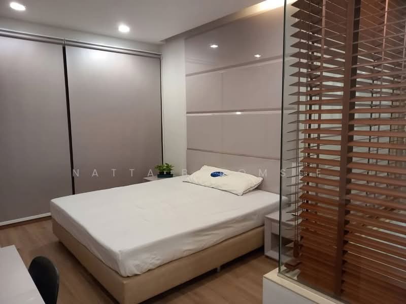 The Address Sathorn, Bangkok, 98 Sathorn Nua Road, Silom, Bang Rak, Bangkok, 2 Bedrooms, 65 sqm, Condo For Sale, by Natta Buromsee, 500250447 - DDproperty.com