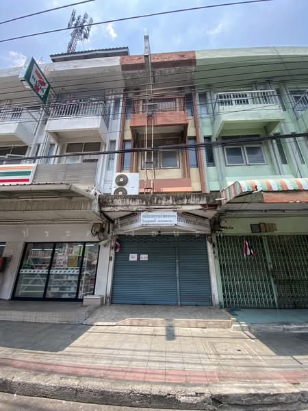 ให้เช่าด่วน!! อาคารพาณิชย์ 3 ชั้น ใกล้ MRT ลาดพร้าว 101 เหมาะทำคลินิก ออฟฟิศ ร้านเสริมสวย, Bangkok, Khlong Chan, Bang Kapi, Bangkok, , 420 sqm, Shophouse For Rent, by Suppakorn Prakongthanaphant, 500250457 - DDproperty.com