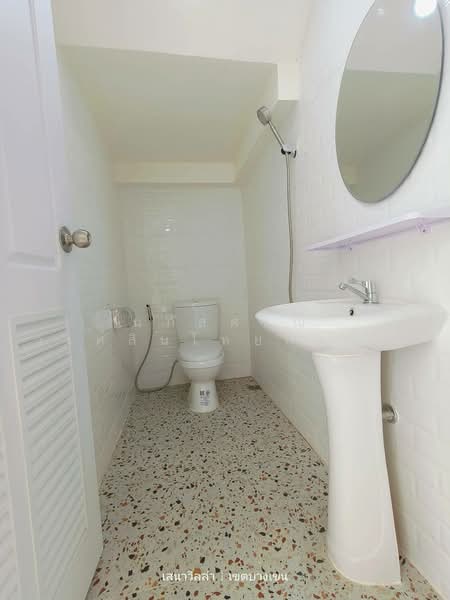 Sena villa 9 : หมู่บ้านเสนาวิลล่า 9 คู้บอน 27 แยก 60, กรุงเทพ, ซอย คู้บอน 27 แยก 60, ท่าแร้ง, บางเขน, กรุงเทพ, 88 ตร.ม., ทาวน์เฮ้าส์ ขาย, โดย นภัสศรณ์ วงศ์สินไทยกร (นันท์), 500250462 - DDproperty.com