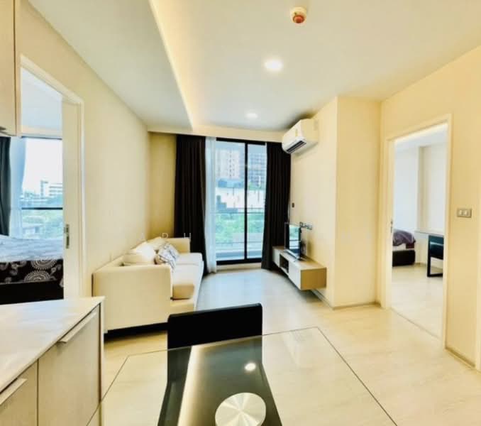 Vtara Sukhumvit 36, Bangkok, 118 Soi Saen Sabai, Phra Kanong, Khlong Toei, Bangkok, 2 Bedrooms, 58 sqm, Condo For Rent, by Peeraphong Jamsai, 500250484 - DDproperty.com