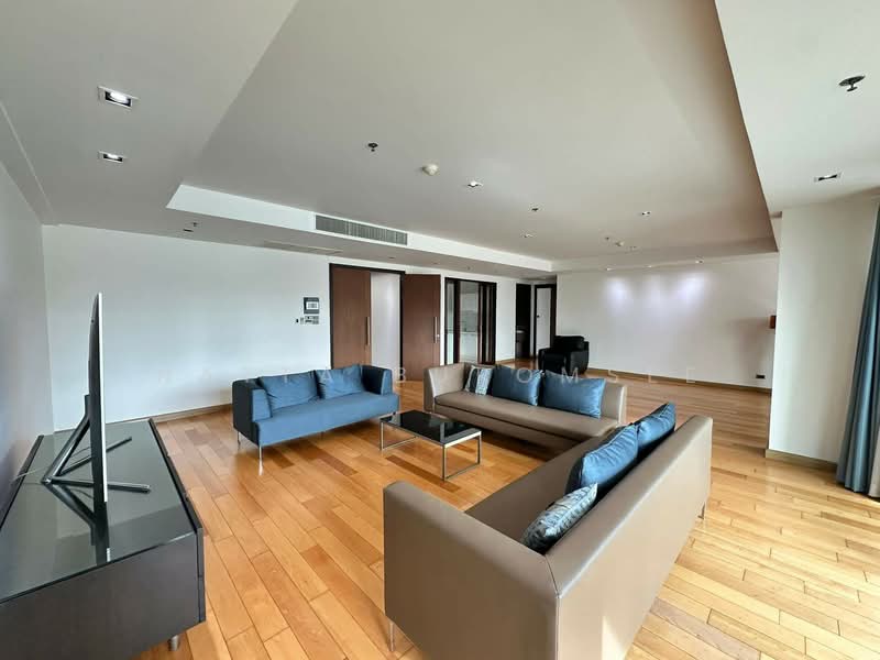 Belgravia Residences, Bangkok, 30/1 Sukhumvit Road, Khong Tan, Khlong Toei, Bangkok, 4 Bedrooms, 300 sqm, Condo For Rent, by Natta Buromsee, 500250520 - DDproperty.com