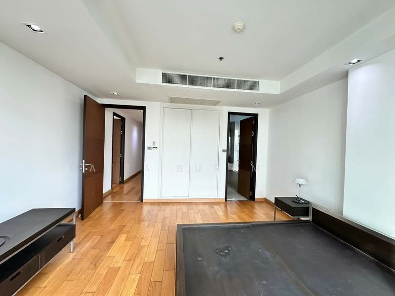 Belgravia Residences, Bangkok, 30/1 Sukhumvit Road, Khong Tan, Khlong Toei, Bangkok, 4 Bedrooms, 300 sqm, Condo For Rent, by Natta Buromsee, 500250520 - DDproperty.com