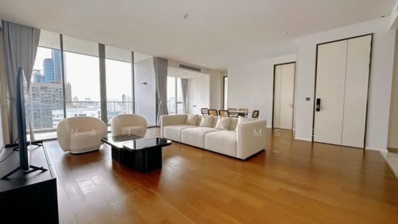 Kraam Sukhumvit 26, Bangkok, 55 Soi Sukhumvit 26 Sukhumvit Road, Khong Tan, Khlong Toei, Bangkok, 3 Bedrooms, 180 sqm, Condo For Rent, by Natta Buromsee, 500250561 - DDproperty.com