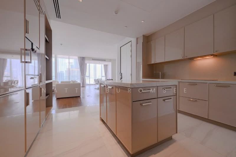 Kraam Sukhumvit 26, Bangkok, 55 Soi Sukhumvit 26 Sukhumvit Road, Khong Tan, Khlong Toei, Bangkok, 3 Bedrooms, 180 sqm, Condo For Rent, by Natta Buromsee, 500250561 - DDproperty.com