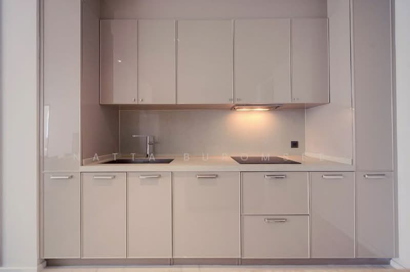 Kraam Sukhumvit 26, Bangkok, 55 Soi Sukhumvit 26 Sukhumvit Road, Khong Tan, Khlong Toei, Bangkok, 3 Bedrooms, 180 sqm, Condo For Rent, by Natta Buromsee, 500250561 - DDproperty.com