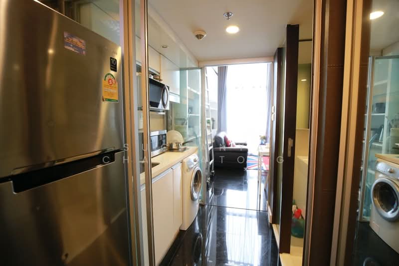 ASHTON Morph 38, Bangkok, 88 Soi Sukhumvit 38, Phra Kanong, Khlong Toei, Bangkok, 1 Bedroom, 40 sqm, Condo For Rent, by Suchanya Champatong, 500250634 - DDproperty.com