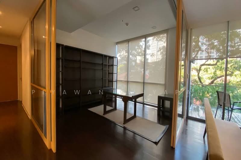 Domus 18, Bangkok, Soi Sukhumvit 18, Khlong Toei, Khlong Toei, Bangkok, 3 Bedrooms, 250 sqm, Condo For Rent, by Piyawan Maiyapan, 500250732 - DDproperty.com