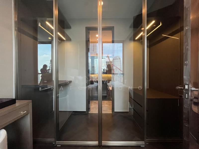 The Esse Sukhumvit 36, Bangkok, Soi Sukhumvit 36, Sukhumvit Road, Phra Kanong, Khlong Toei, Bangkok, 1 Bedroom, 38 sqm, Condo For Sale, by Sarawut Ratchawong, 500250763 - DDproperty.com