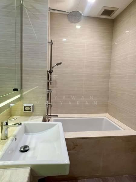 Noble BE33, Bangkok, 19 Soi Sukhumvit 33, Khlong Tan Nua, Watthana, Bangkok, 1 Bedroom, 35 sqm, Condo For Sale, by Piyawan Maiyapan, 500250784 - DDproperty.com