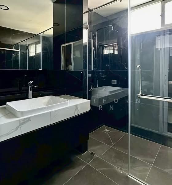 Baan Klang Muang Rama 9 - Ladprao, Bangkok, Soi Ladprao 88, Wang Thonglang, Wang Thonglang, Bangkok, 2 Bedrooms, 132 sqm, Townhouse For Sale, by Thananthorn Wongvarnkaseam, 500250818 - DDproperty.com