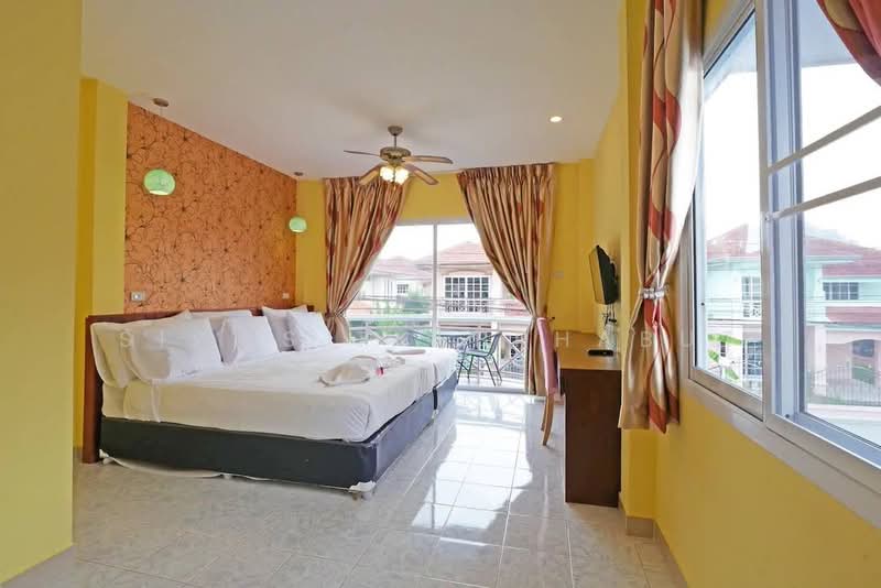 Pool Villa for Rent in South Pattaya near Jomtien Beach Pet Friendly, Chon Buri (Pattaya), Chaiyapruek Road 1, Bang Lamung, Bang Lamung (Pattaya), Chon Buri (Pattaya), 7 Bedrooms, 350 sqm, Villa For Rent, by Siwas Thepphabut, 500250839 - DDproperty.com