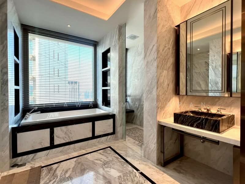 The Residences At Mandarin Oriental, Bangkok, 117 Charoen Nakorn Road, Khlong Ton Sai, Khlong San, Bangkok, 2 Bedrooms, 151 sqm, Condo For Rent, by Piyawan Maiyapan, 500250845 - DDproperty.com