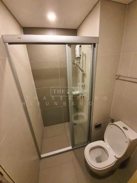 Lumpini Suite Dindaeng-Ratchaprarop, Bangkok, Asoke-Dindaeng Road, Din Daeng, Din Daeng, Bangkok, 1 Bedroom, 28 sqm, Condo For Sale, by Thassapong Hirunbavornsak, 500250854 - DDproperty.com