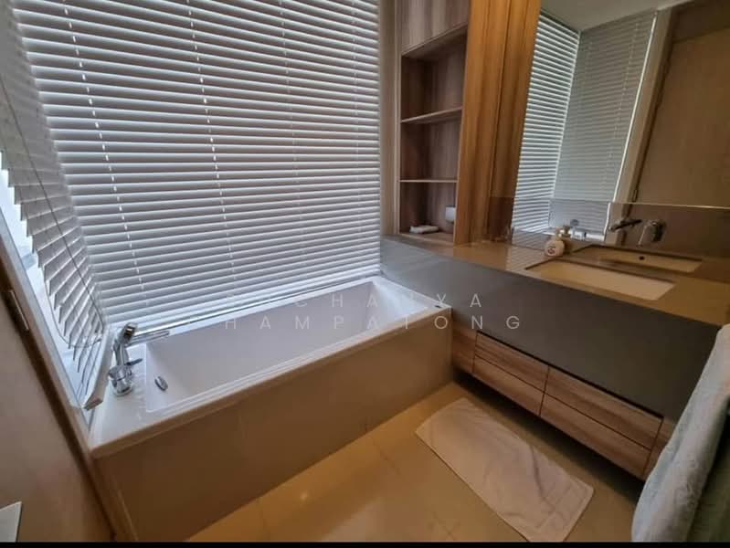 The Esse Asoke, Bangkok, 333 Soi Sukhumvit 21, Sukhumvit Road, Khlongtoei Nua, Watthana, Bangkok, 1 Bedroom, 54 sqm, Condo For Rent, by Suchanya Champatong, 500250903 - DDproperty.com