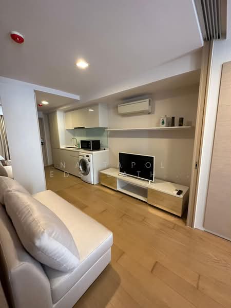 Liv @ 49, Bangkok, 9 Sukhumvit 49 Rd, Khlong Tan Nua, Watthana, Bangkok, 1 Bedroom, 39 sqm, Condo For Rent, by Nattapol Jedsadathitikul, 500250955 - DDproperty.com
