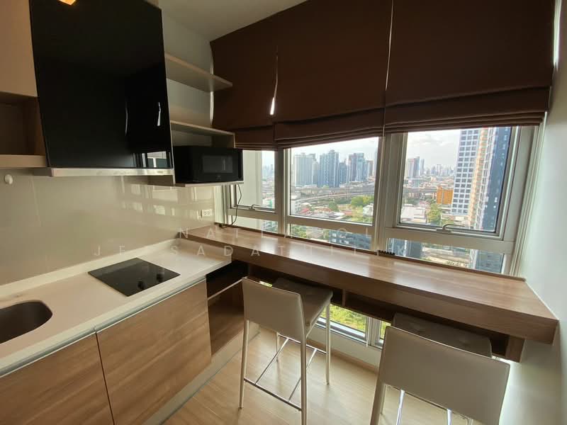 Rhythm Sukhumvit 50, Bangkok, 8 Sukhumvit 50, Sukhumvit Road, Phra Kanong, Khlong Toei, Bangkok, 1 Bedroom, 35 sqm, Condo For Rent, by Nattapol Jedsadathitikul, 500250971 - DDproperty.com