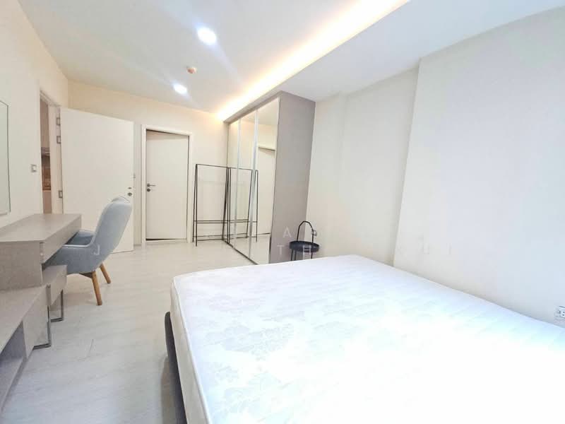 Vtara Sukhumvit 36, Bangkok, 118 Soi Saen Sabai, Phra Kanong, Khlong Toei, Bangkok, 2 Bedrooms, 78 sqm, Condo For Rent, by Nattapol Jedsadathitikul, 500250989 - DDproperty.com