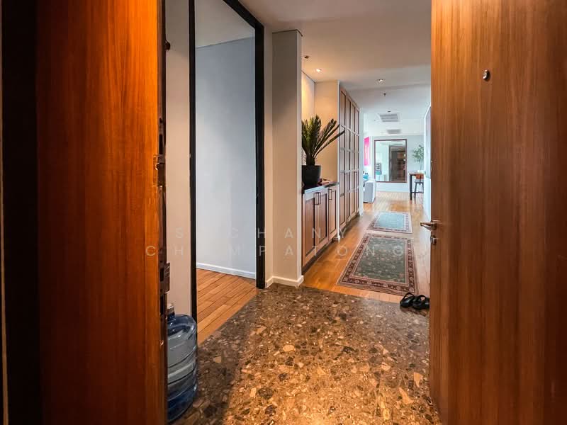 The Lakes, Bangkok, 123 Ratchadaphisek Road, Khlong Toei, Khlong Toei, Bangkok, 4 Bedrooms, 236 sqm, Condo For Sale, by Suchanya Champatong, 500251003 - DDproperty.com